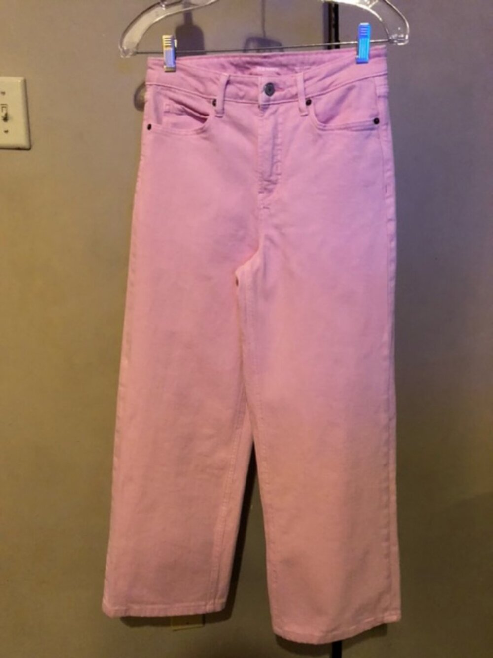Size 2 Light Pink Sky-Hi Wide Leg Old Navy Jeans